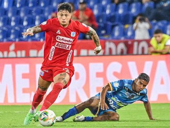 El cuadro Escarlata cedió terreno