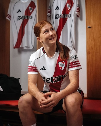 Annika Paz durante su paso