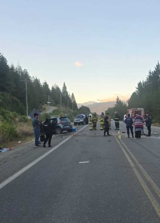 La Ruta Nacional 40 fue interrumpida varias horas debido al accidente, mientras las autoridades organizaron desvíos y pidieron precaución en la zona (MPF Chubut)