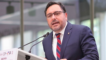 IPN desmiente renuncia de Arturo Reyes Sandoval tras difusión de falso comunicado en redes