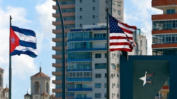 Revocan licencia de empresa de EE.UU. que envía autos y mercancía a Cuba por nexos con régimen