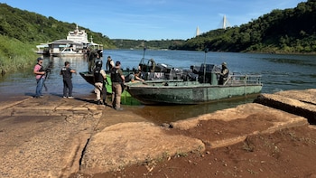 Impactante tiroteo entre Prefectura y un grupo de contrabandistas en Misiones: una oficial resultó herida