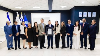 Superintendencia de Regulación Sanitaria salvadoreña