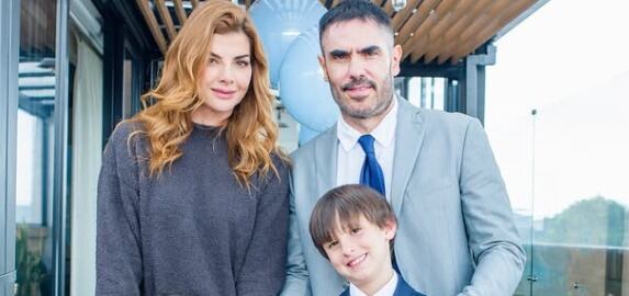 Carolina Cruz y Lincoln Palomeque comparten emotivo momento con sus hijos - crédito @carolinacruzosorio/IG