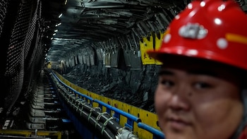 Una explosión de gas en una mina de carbón de China dejó al menos 82 muertos y 9 desaparecidos