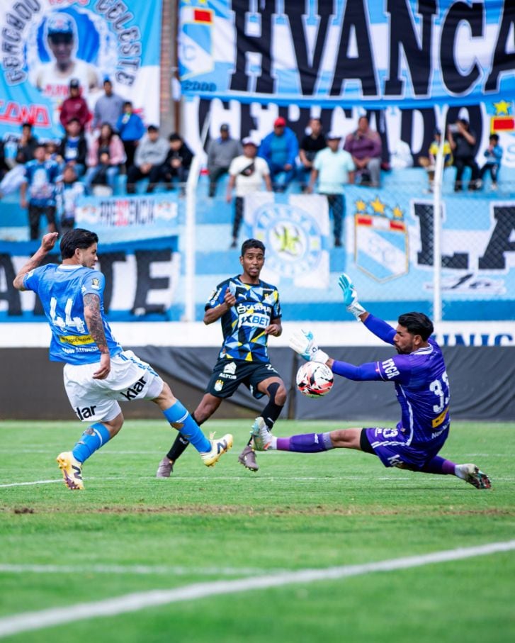 Sporting Cristal parte con ventaja de 1-0 tras ganar en Tarma y avanzará con un empate sin goles. ADT necesita revertir el marcador para mantenerse con opciones de llegar a la final. (Sporting Cristal)