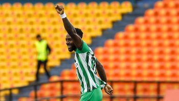 Álvaro Angulo impuso récord con