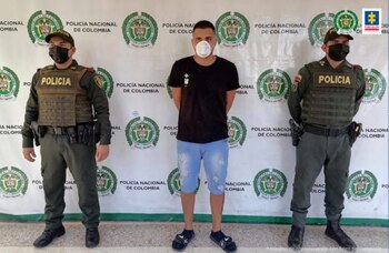 Alias ‘Peñita’ afronta una sentencia condenatoria de 4 años de cárcel por el delito de fabricación, tráfico y porte de armas de fuego, accesorios, partes y municiones; y el proceso penal por el atentado a la controlara de Cali. Foto: Fiscalía