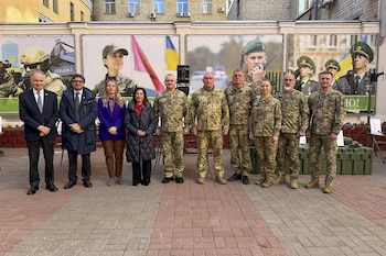 Imagen MWCVIGYYWFHGDKM6NHVXQRLTJM