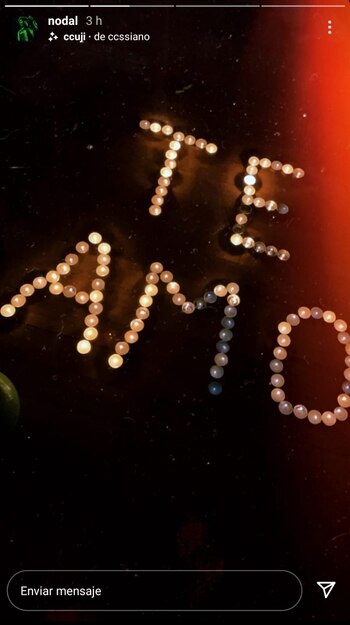 Belinda colocó varias veladoras encendidas