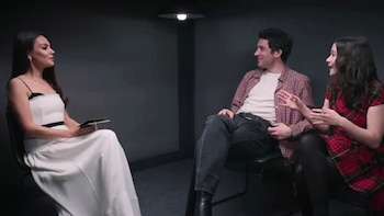 Mila Kunis, Josh O’Connor y