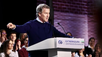 Feijóo reta a los socios