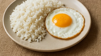 Huevo con arroz: por qué