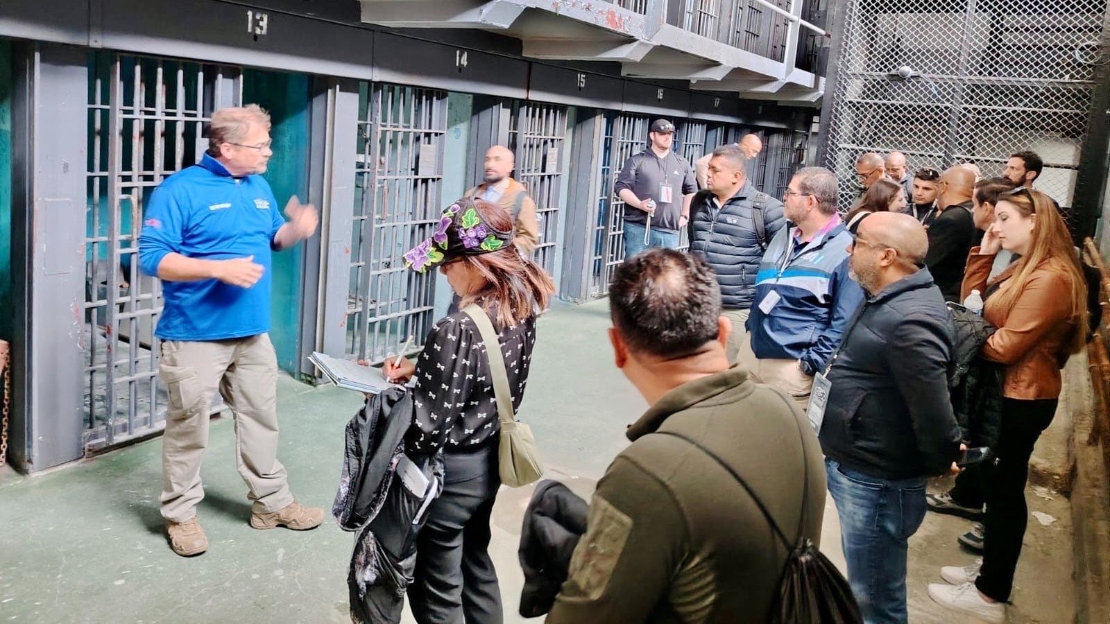 La delegación de Guatemala se colocó a la vanguardia de la seguridad carcelaria tras participar recientemente en el Mock Prison Riot 2026 (Cortesía @usembassyguate).