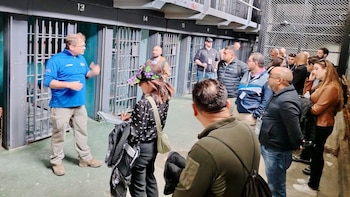 La delegación de Guatemala se colocó a la vanguardia de la seguridad carcelaria tras participar recientemente en el Mock Prison Riot 2026 (Cortesía @usembassyguate).