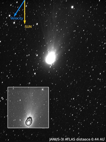 La expulsión combinada de polvo y gas multiplicó el nivel de erosión sobre la estructura del núcleo cometario. (ESA)