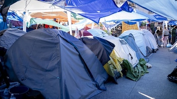 Detenido un hombre de 25 años acusado de agredir sexualmente a una joven de 22 en la acampada de la Puerta del Sol