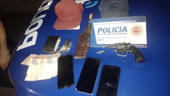 Parte de los elementos secuestrados