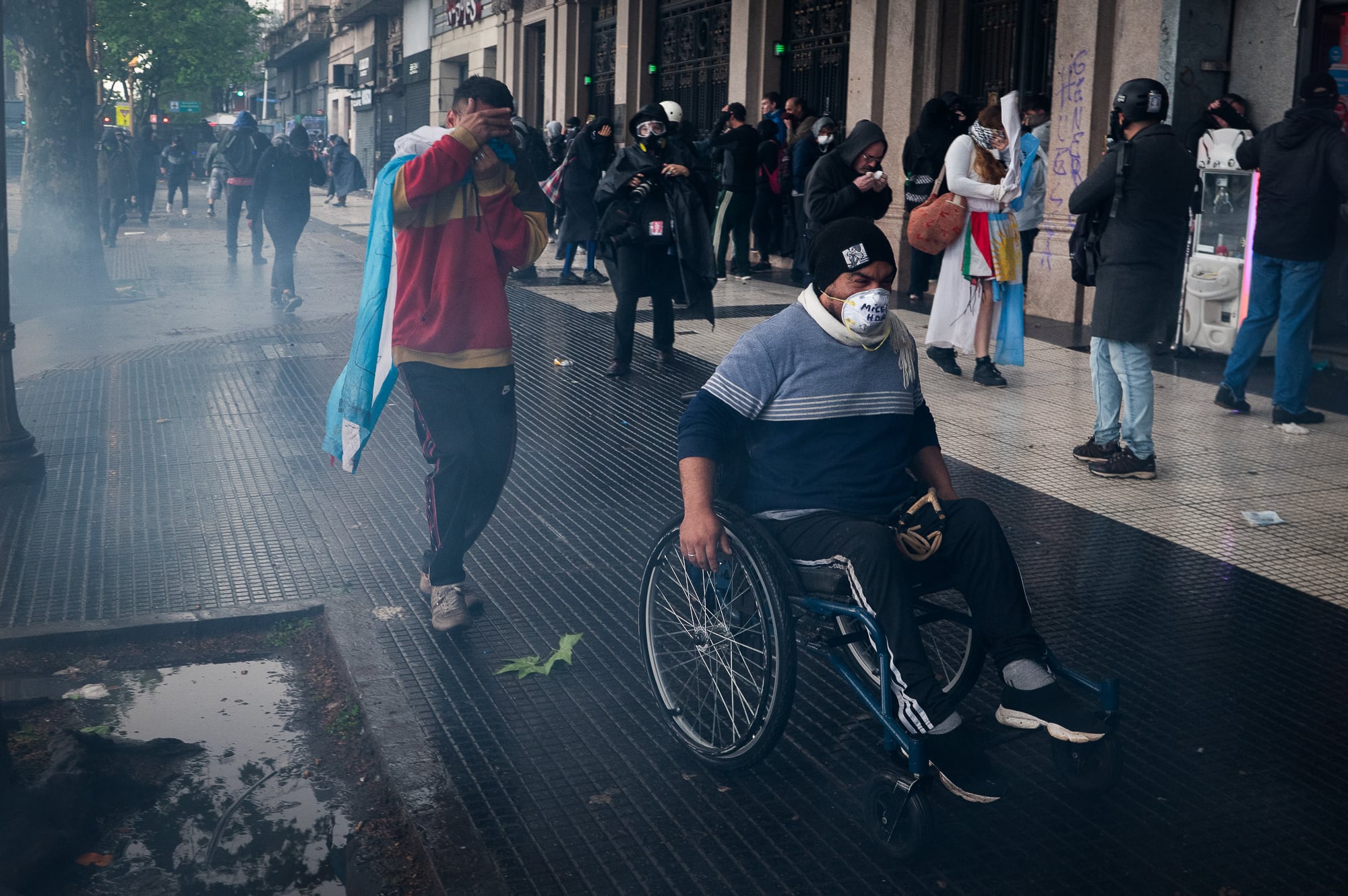 La movilización también incluyó el reclamo por la ley de emergencia en discapacidad