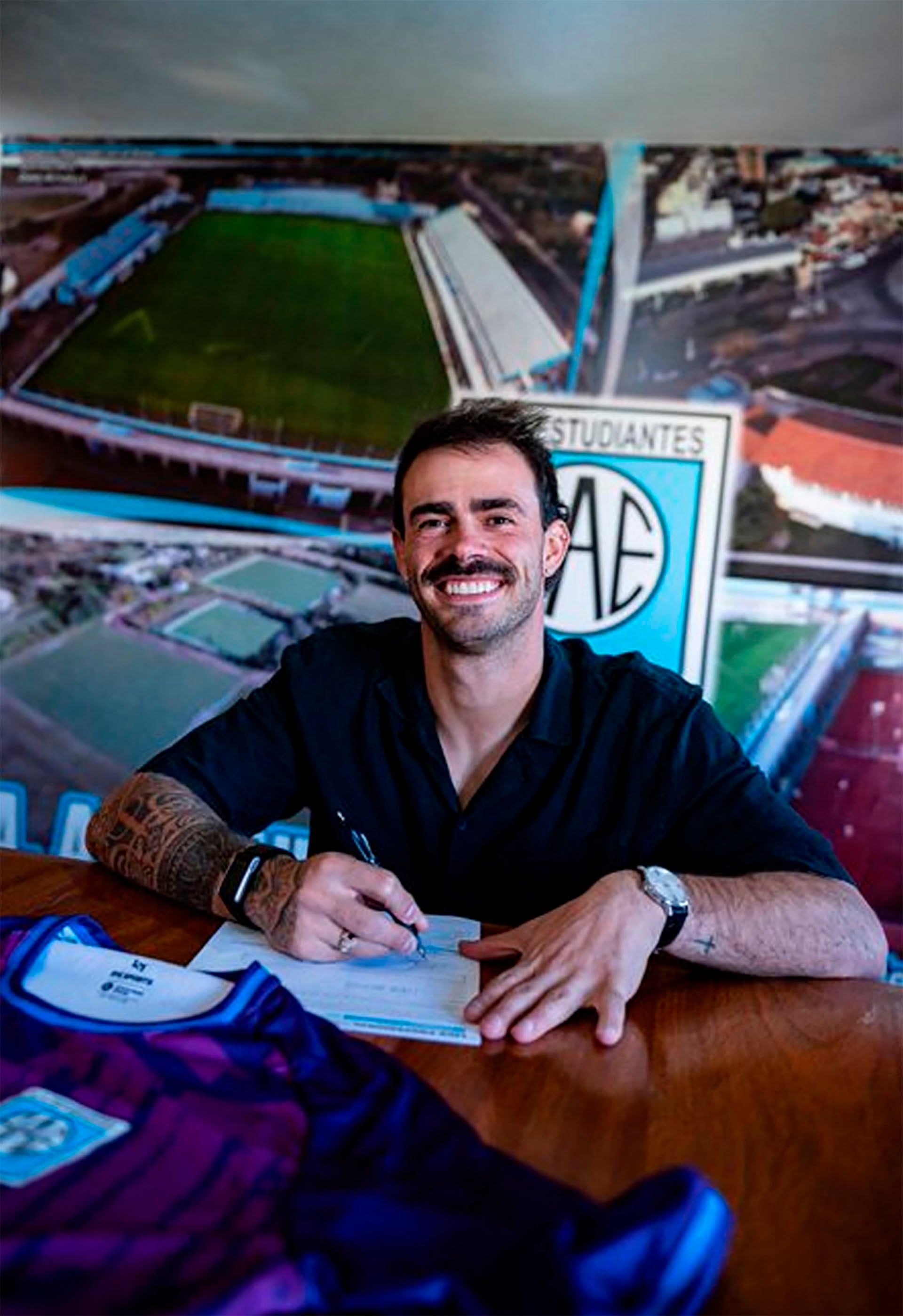 El arquero Lucas Bruera se unió a Estudiantes de Río Cuarto tras militar en el fútbol venezolano