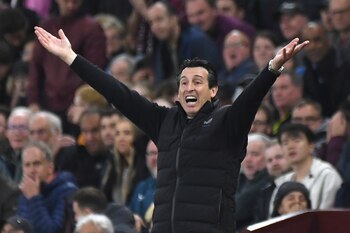 Unai Emery le dio el voto de confianza a Jhon Jader Durán - crédito Rui Vieira/AP Foto