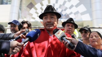 Líder indígena de Ecuador pone