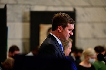 El gobernador de Kentucky, Andy Beshear
