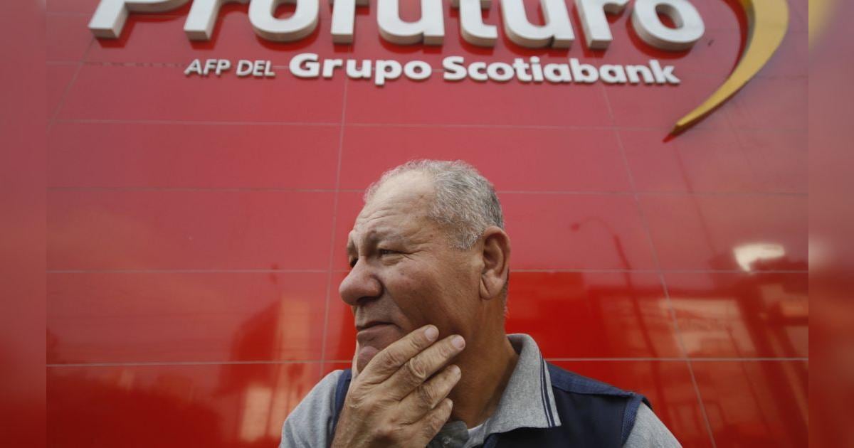 El 70% de la PEA ocupada trabaja en la informalidad o con ingresos variables, dificultando la continuidad de aportes previsionales.