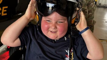 Un niño con cáncer fue