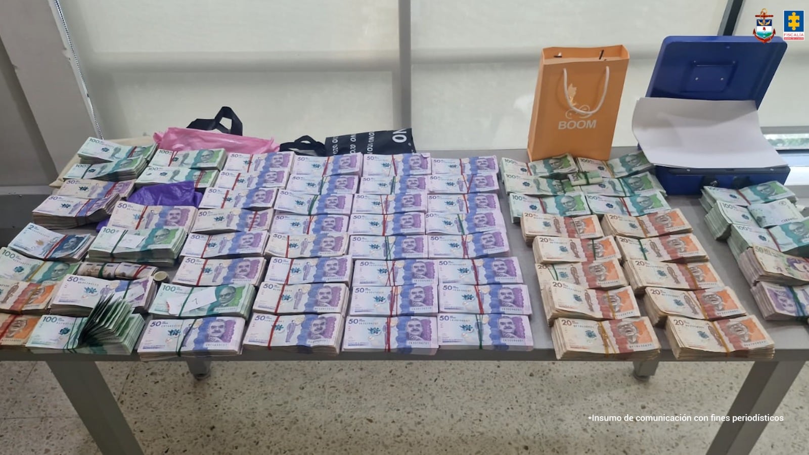Los operativos simultáneos en Cali y Tumaco permitieron incautar 430 millones de pesos en efectivo, teléfonos móviles y dispositivos de geolocalización - crédito Fiscalía