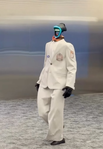 Una empresa japonesa busca que los robots humanoides se integren más a los espacios públicos. (GMO AI & Robotics)