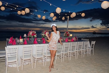 Celina Rucci celebró sus 50 años con una fiesta frente al mar en el Caribe