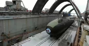 El submarino Yasen-M mide 130 metros de eslora y puede transportar hasta 40 misiles crucero Caliber o 32 misiles hipersónicos Zircon (Captura de video)