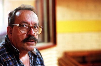 Parmenio Medina convirtió el programa radial La Patada en uno de los espacios de denuncia e investigación más influyentes de Costa Rica. Crédito: Cortesía