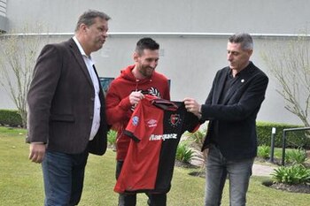 Los dirigentes de Newell's junto