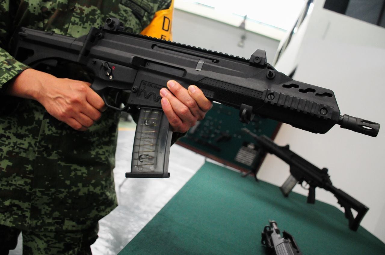 El nuevo esquema para Fabricaciones Militares establece que el socio privado tendrá al menos el 51% y aportará inversión, gestión y mercados, mientras el Estado conservará el 49% FOTO: DANIEL AUGUSTO /CUARTOSCURO.COM