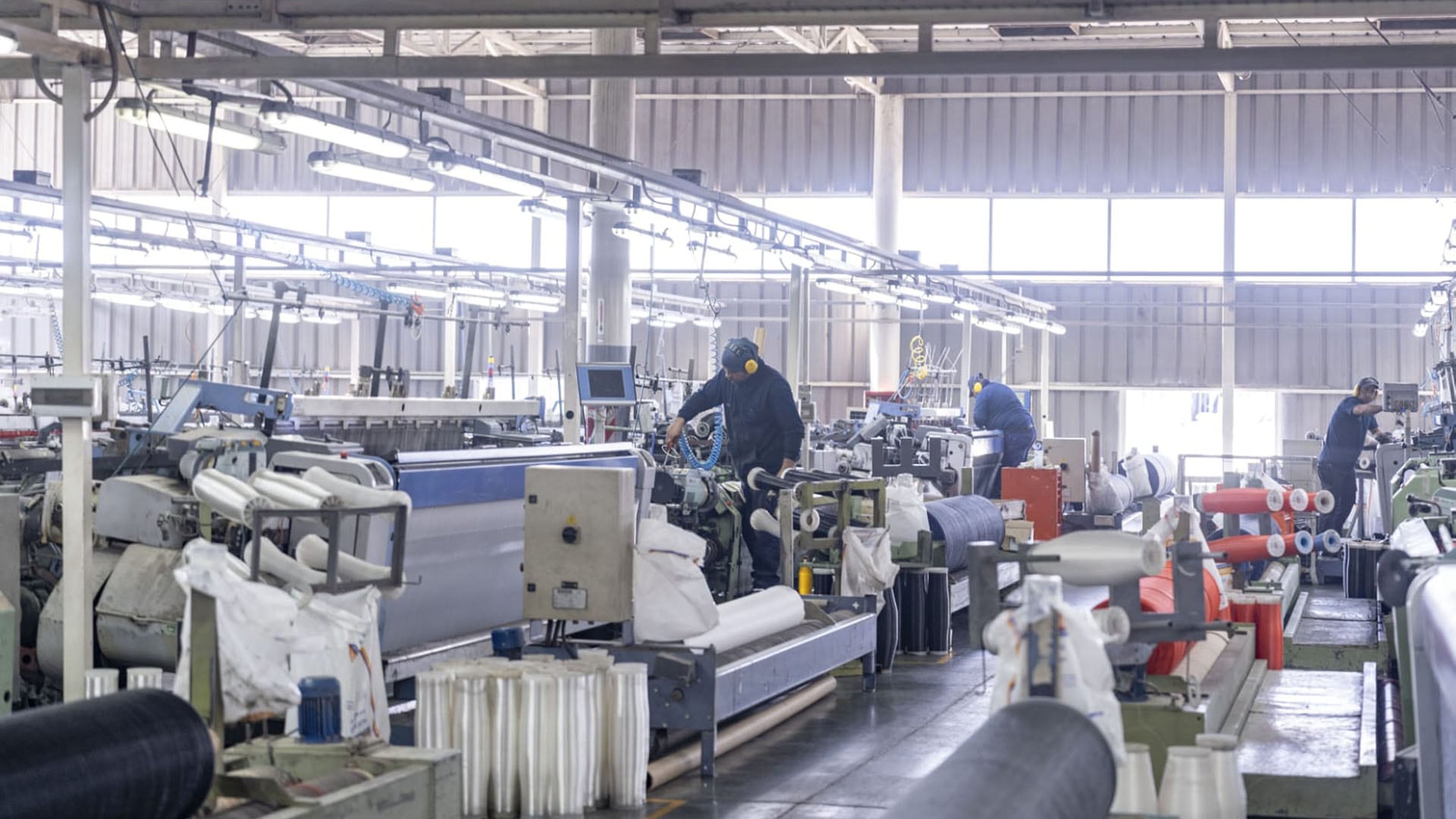 Pymes argentinas enfrentan incertidumbre y falta de señales de reactivación económica