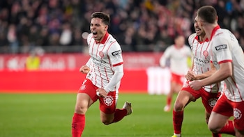 El Girona vence al Barcelona