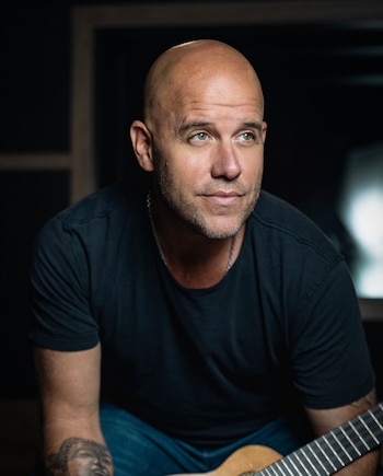 Próximo a lanzar un álbum de salsa con temas inéditos y clásicos reinterpretados, Gian Marco apuesta por la reinvención a los 55 años - crédito cortesía Gian Marco