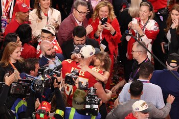 El beso fue capturado por