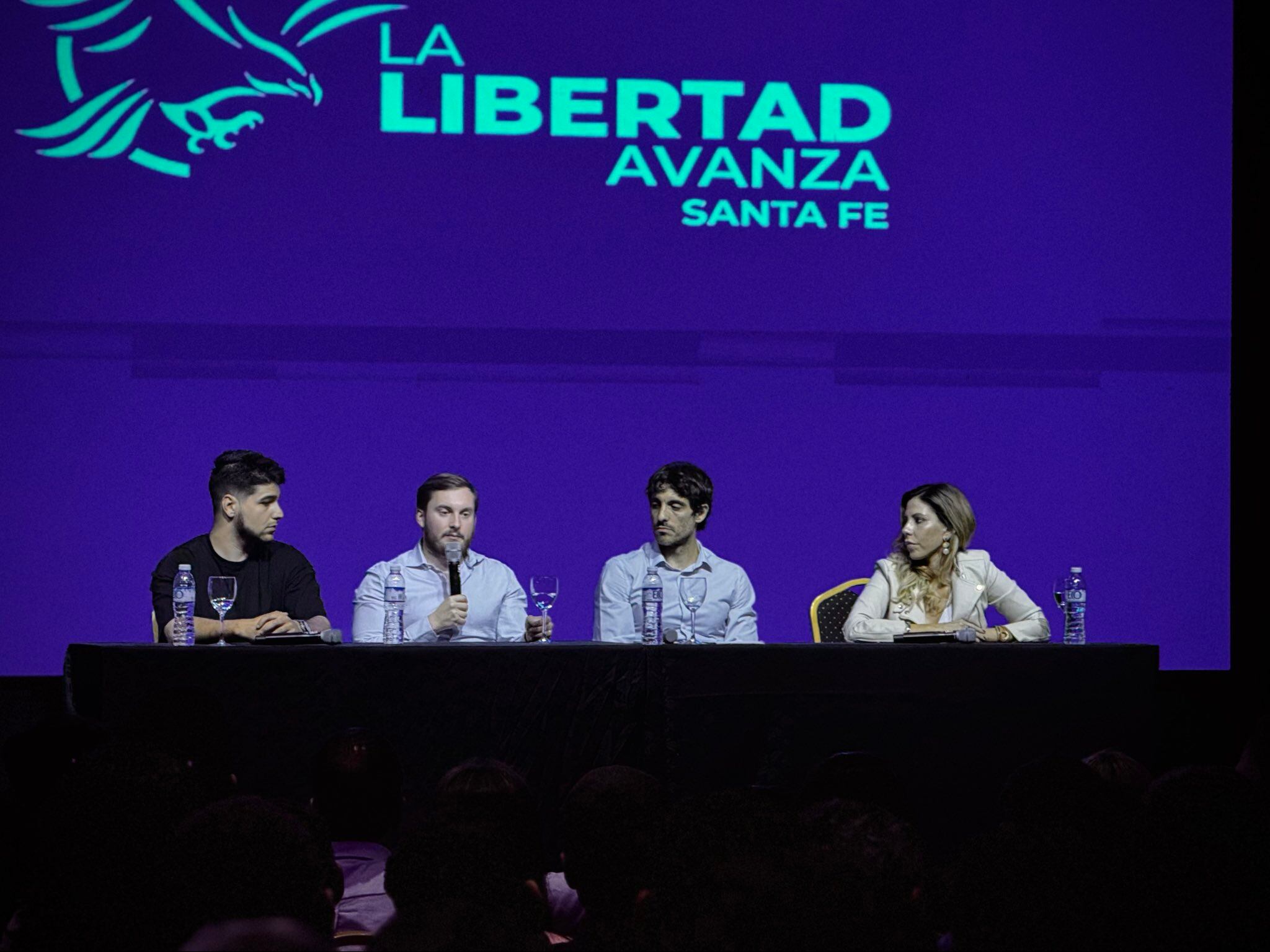Agustín Pellegrini, Felipe Núñez, Martín Vauthier y Romina Diez. (@victoriajcampos)