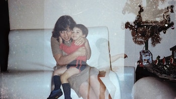 Javier Gramuglia se abrazaba a