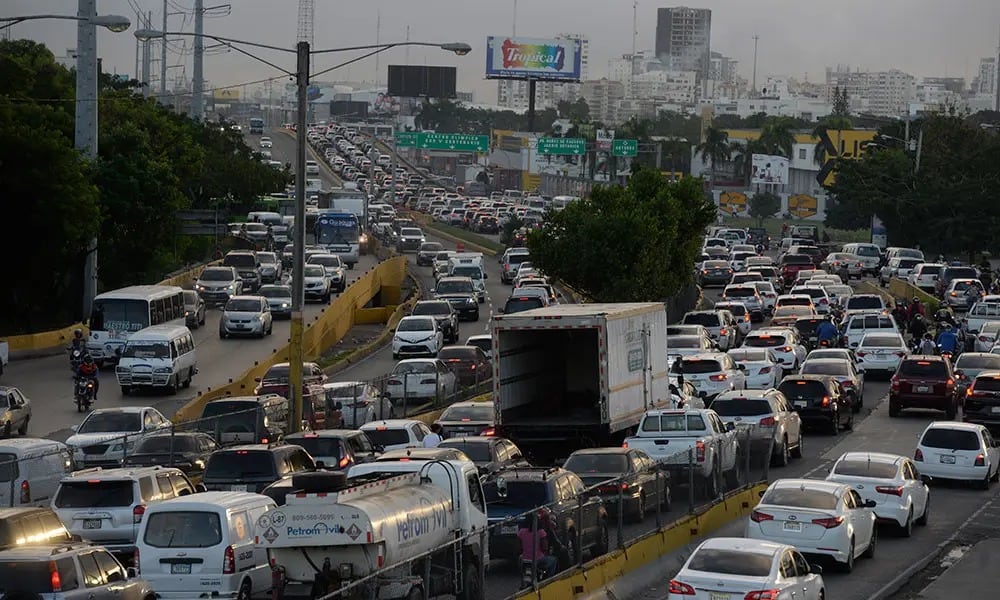 Un estudio del INTRANT contabiliza 6.7 millones de desplazamientos diarios en el Gran Santo Domingo. (Cortesía: Instituto Nacional de Tránsito y Transporte Terrestre)