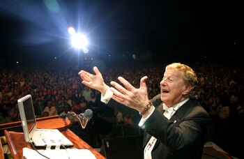 Mariano Mores es reconocido por