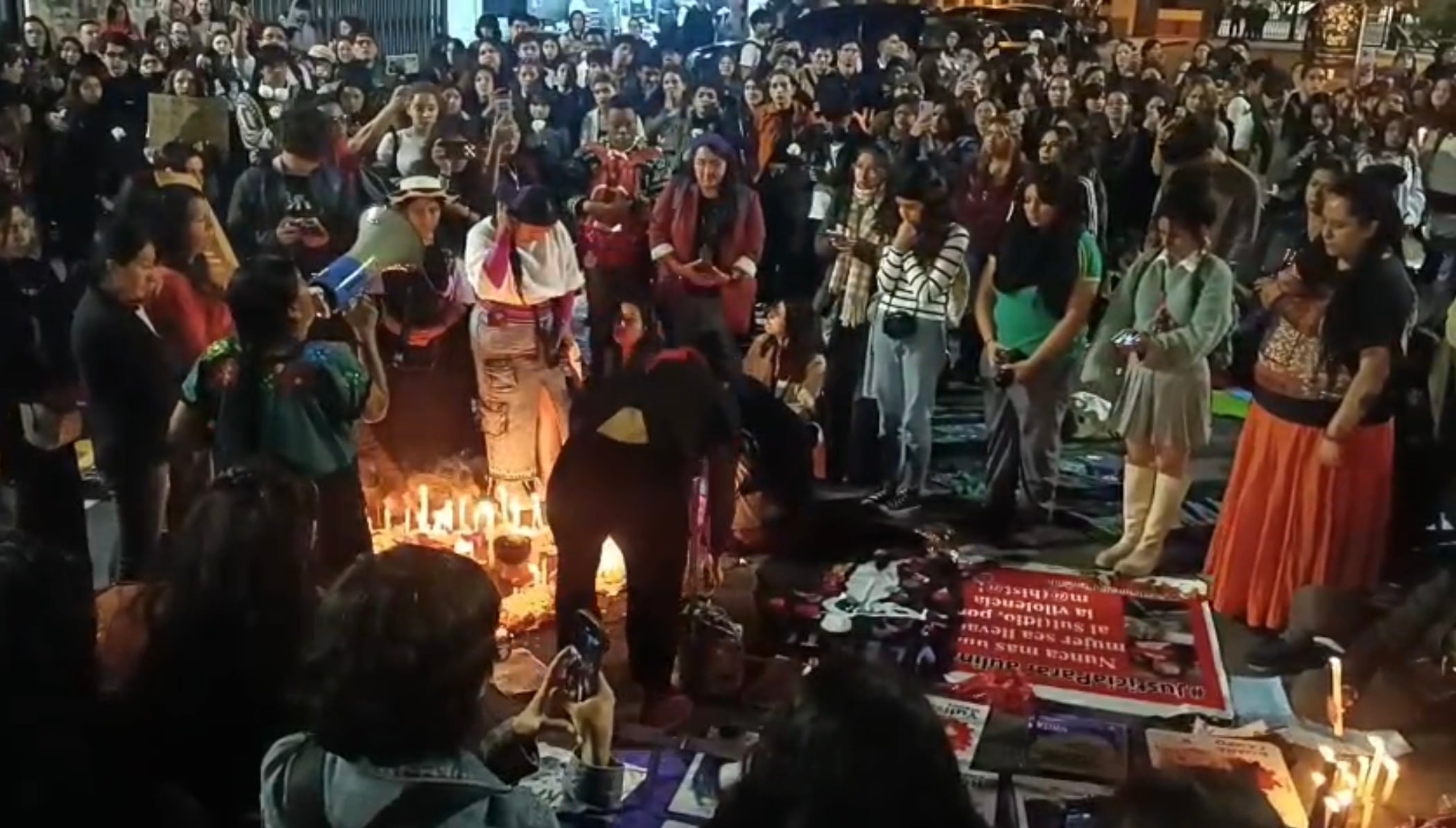 Se realizó una velada en honor a las mujeres.