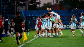La selección argentina femenina se