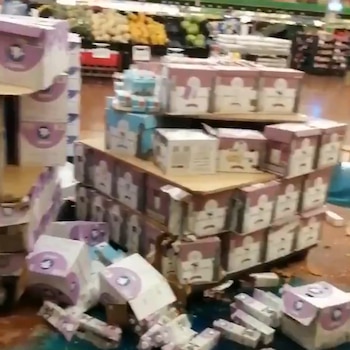 Sicarios provocaron destrozos dentro de