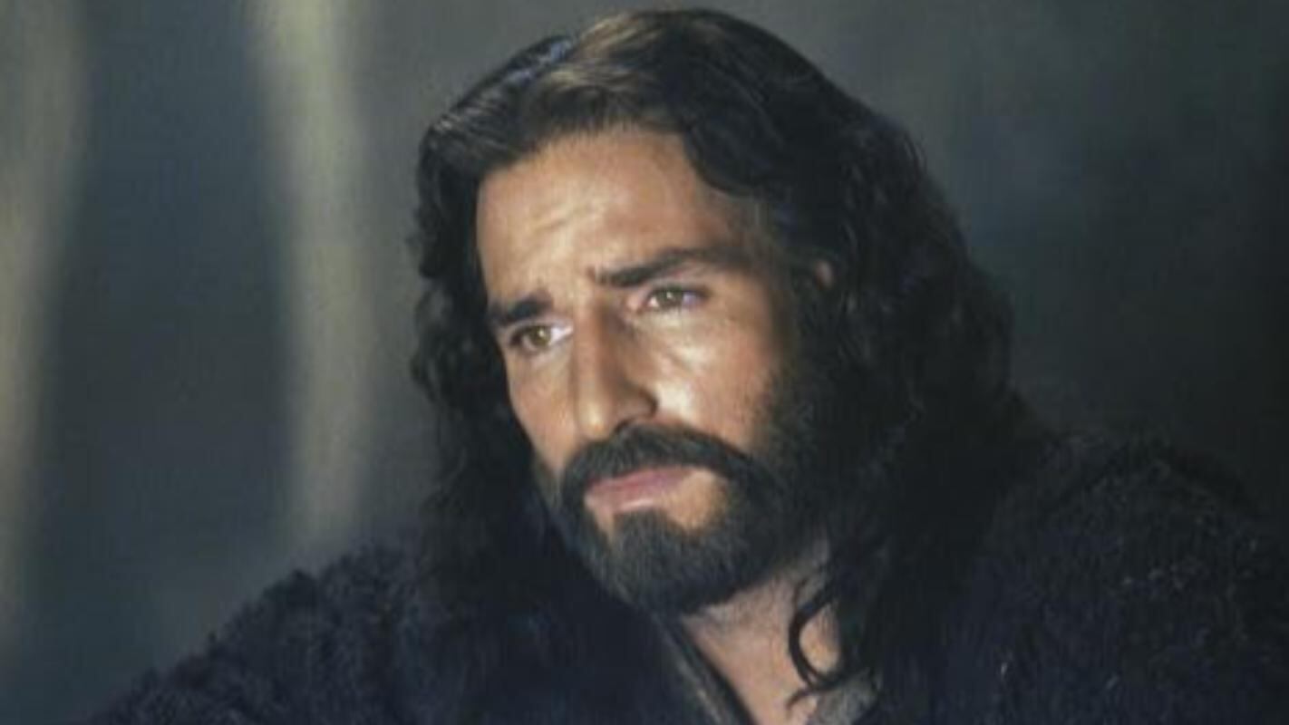 Se espera que Jim Caviezel retome su papel como Jesús. (Captura de video)