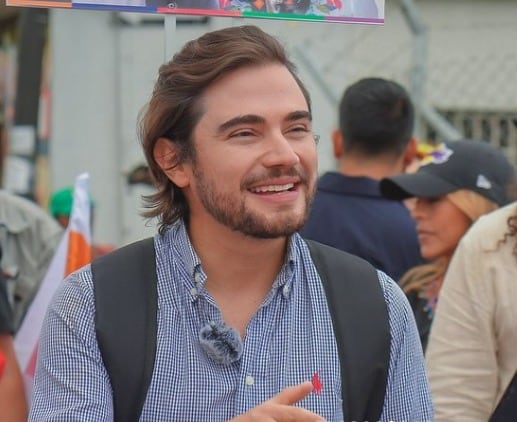 Continúa el rifirrafe entre Westcol y Santiago Osorio: congresista respondió tras ser mencionado durante un extenso stream - crédito @santiagosoriom/IG