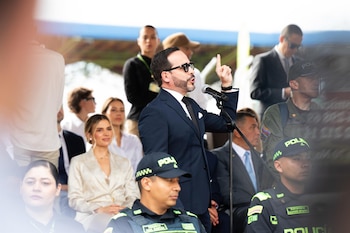 Imagen MZFL6445LFAH7GF4MZLFLXYKGQ